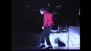 Michael Jackson - Thriller - Live Bucharest 1996 - HQ [HD]