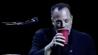 "03 Billy Talks To Crowd, Song Vote" - Live At: Madison Square Garden (December 31, 1999)