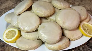 Lemon Tea Cakes With Lemon Glaze