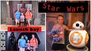 Star Wars Launch Bay at Disney's Hollywood Studios FULL Tour with Characters, Models