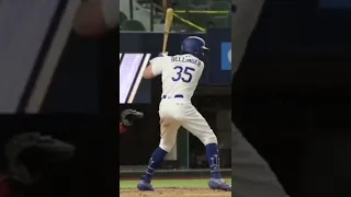 Cody Bellinger vs Christian Yelich #shorts