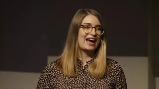 Was ich vom Tod über das Leben gelernt habe | Laura Schröer | TEDxStuttgart