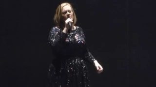 Adele - Chasing Pavements LIVE Austin Tx. 11/4/16