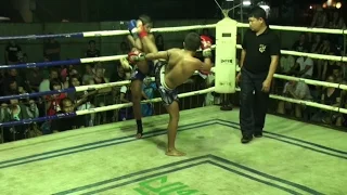 Nuapet (Tiger Muay Thai) vs Saharat Sit Sor Tor Lek 17/12/16