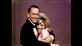 Frank & Nancy Sinatra - Yes Sir,That's My Baby/dialogue/ Downtown   (live August 1966)(Stereo Mix)