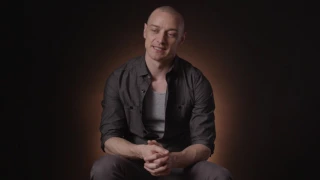 SPLIT // Featurette - Personalities of James McAvoy (NL/FR sub) (Universal Pictures)