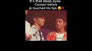 JUNGKOOK TOUCHED TAEHYUNG LIP'S 😱😬🙊 #TAEKOOK #TOUCH #REAL