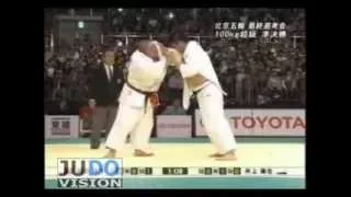 JUDO 2008 Fukuoka: Kosei Inoue 井上 康生 (JPN) - Yasuyuki Muneta 棟田 康幸  (JPN)