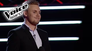 Guðlaugur Ómar - Can't Help Falling In Love | The Voice Iceland 2016 | The Blind Auditions