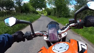 CAN A 125CC HANDLE COUNTRY ROADS?