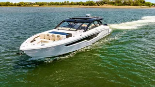 2023 Cruisers Yachts 50 GLS Outboard Yacht For Sale at MarineMax Boston, MA