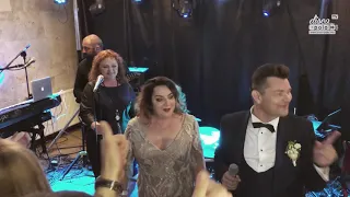 Danuta i Zenon Martyniuk Akcent zaśpiewali wspólnie na weselu syna (Disco-Polo.info)