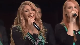 THE COLLINGSWORTH FAMILY (Live) - FEAR NOT TOMORROW (with lyrics)