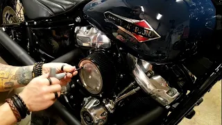 Installing Arlen Ness Stage 1 Big Sucker Softail Slim - extended version