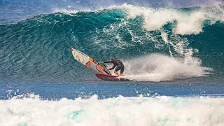 Hookipa  Windsurfing February 24