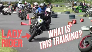 [Moto Gymkhana-Japan] Special Training for Slaloms Explained in English by a Lady Rider