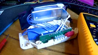 Сломанное гнездо зарядки, Ремонт фонарика,  вместо хлипкого гнезда, выводим провод наружу в виде USB