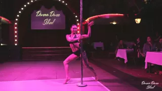 Pole dance. Виктория Масюк