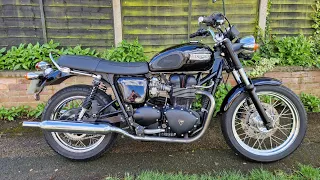 Triumph Bonneville 790cc