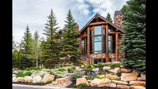 Magnificent Timber Frame Log Home with Awesome Views