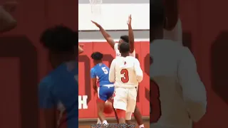 8TH GRADER MARRI WESLEY WITH THE DUNK😳 #viral #shorts #basketball #sports #highlights #dunk #dville