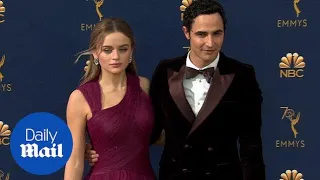 Joey King and Zac Posen rock maroon on the 2018 Emmy red carpet