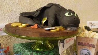 Anleitung MOTIVTORTE Ohnezahn Drachen zähmen TOOTHLESS Teil 2  Formen + Fondant NACHTSCHATTEN