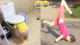 Best Funny Videos  - Funny Compilation Happen Unexpectedly 😆😂🤣#204