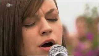 Amy Macdonald - This Is The Life,  ZDF Fernsehgarten 2008 (HQ)