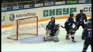 Playoffs-2014. East. Round 1. Game 4. Salavat Yulaev @ Torpedo, 4:2 (2-2 series)