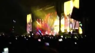 Paul McCartney @ Bonnaroo 2013 -- "Eight Days a Week"