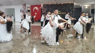 4-B Sınıfı Vals Mezuniyet Gülnihal Finike Atatürk İlkokulu