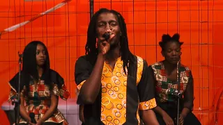 Hwabaraty feat Gazelimnyama - amakhwelintaba (live)