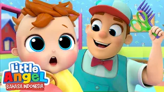 Bayi Imut Potong Rambut Pertama Kali | Lagu Anak | Little Angel Bahasa Indonesia