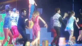 ON BEAT VIOLETTA