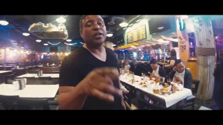 Stevie B - I Wanna Be The One - Having Fun at Cajun Seafood House in Louisiana, California