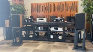 Harbeth 30XD + NAIM 300 stack