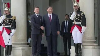 Watch: China's Xi Arrives in France for meetings with Macron