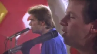 Huey Lewis And The News - Workin' For A Livin'