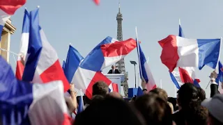 Macron remains clear favourite – but rivals turn up volume two weeks from vote • FRANCE 24