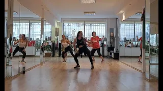 Rumba (Smoothies' Baile Funk Mix) - Fitdance workout!