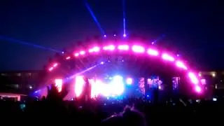 SWEDISH HOUSE MAFIA @ USHUAIA IBIZA 02-08-12 (ZOHE) 02