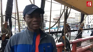The deckhands on the Hermione - Expedit, Benin