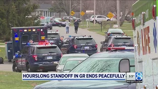 Grand Rapids standoff suspect surrenders after 5 hours