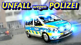 Einsatzfahrzeug an Ampel blockiert + blind überholt| DDG Dashcam Germany |#560| www.dashcam-shop.com