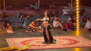 Dubai Desert Safari | Belly dance |Amazing performance | Traditional Dance 💃 🤩 🥰