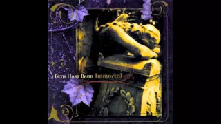 12 Beth Hart - Blame The Moon - Immortal (1996)