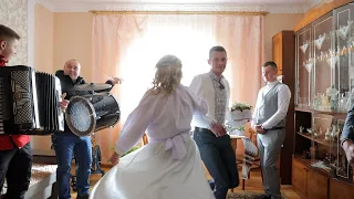Весільні традиції нареченого Петра Весілля 2021 гурт Бойки