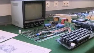 Original Apple 1 computer breaks auction records