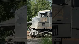 CSX I031 lead locomotive after hitting a Cement truck
